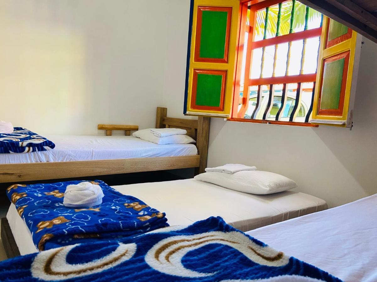 Casa Hostal Las Palmeras Guatapé Extérieur photo